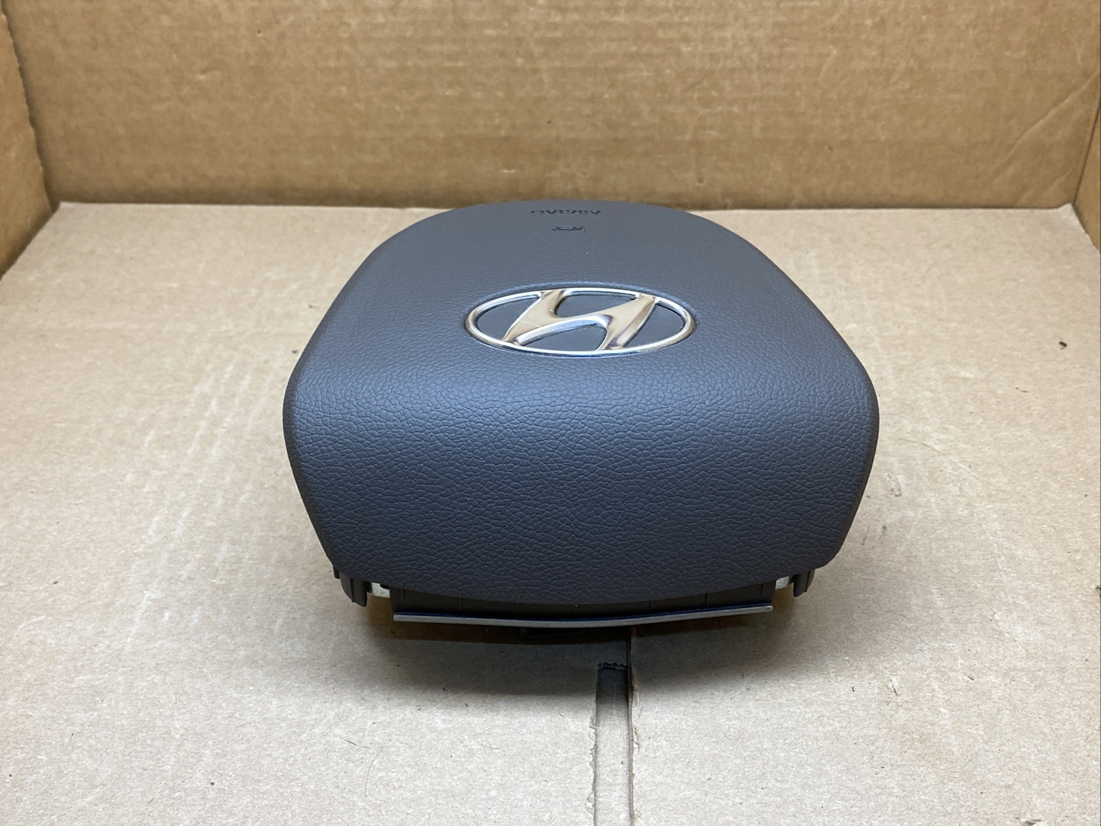12 17 Hyundai Accent Front Left Driver Side Steering Wheel Air Bag Airbag7