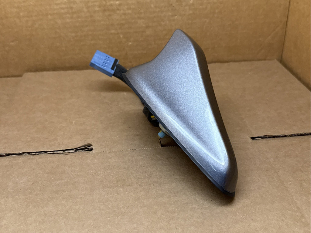 2019 2020 Hyundai Santa Fe Roof Shark Fin Radio Antenna Gray 96210 S2200S2C4