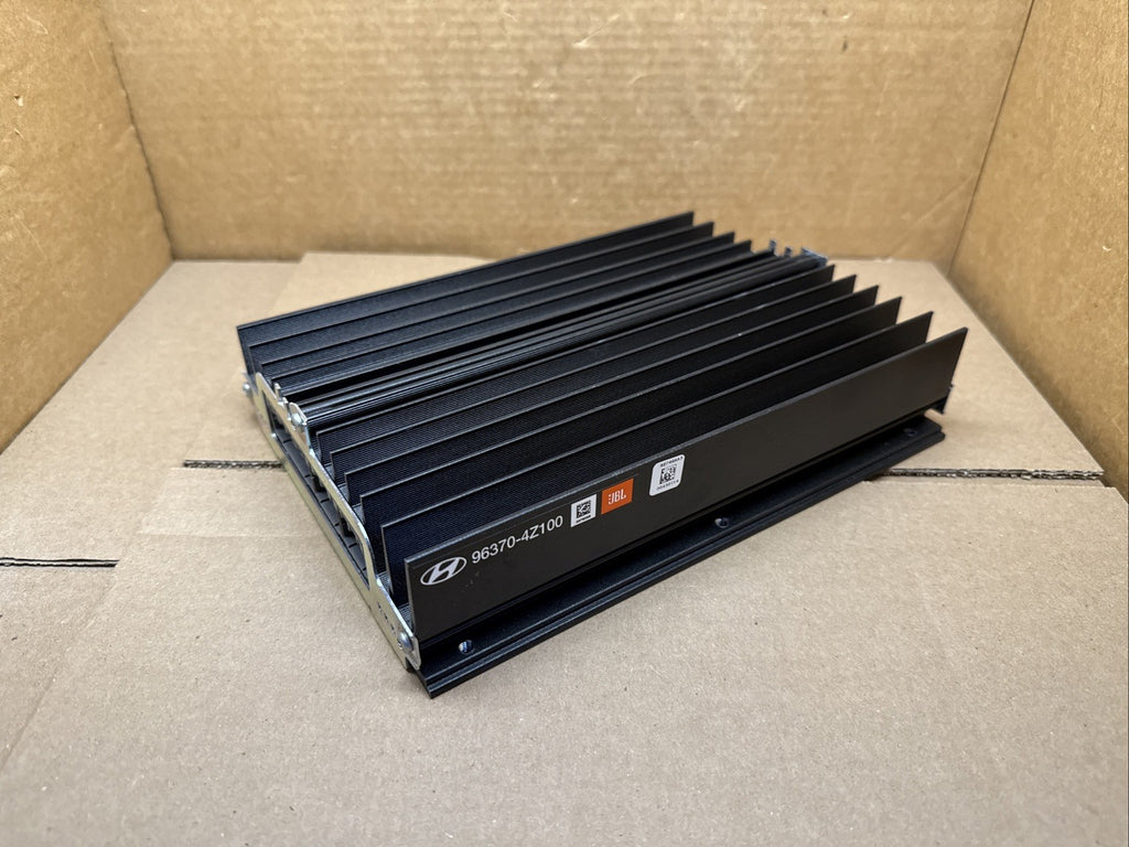2013 2015 Hyundai Santa Fe Sport Radio Premium Amp Amplifier JBL OEM 96370 4Z1000