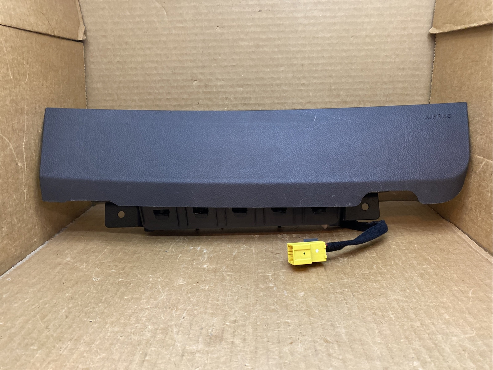 2011 2012 Cruze Front Right Side Passenger Knee Air Bag Airbag Cocoa 954830761