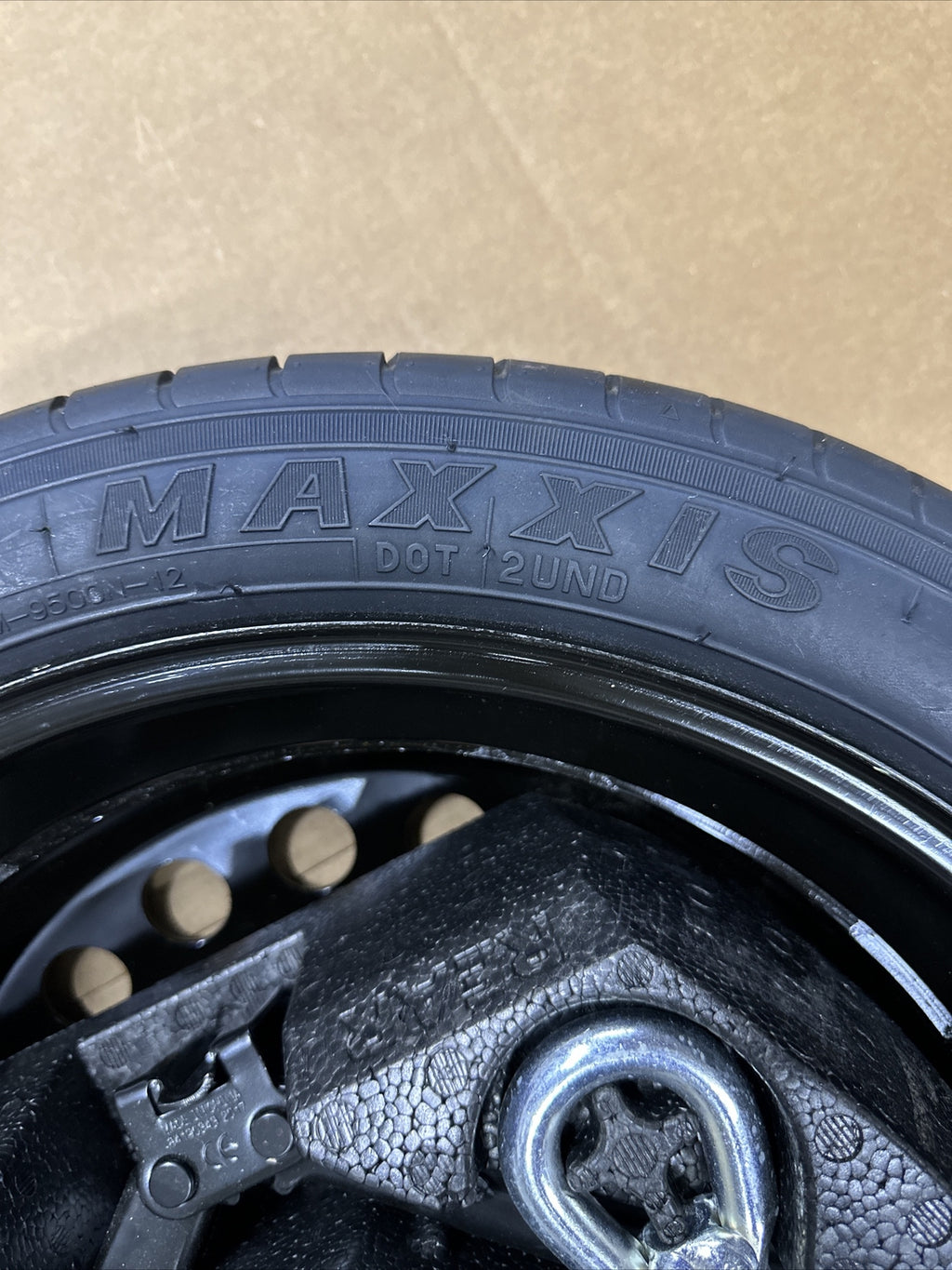 2018 2023 Equinox Terrain Spare Tire w/ Jack and Tools Kit Set 17 Inch 125/70R171