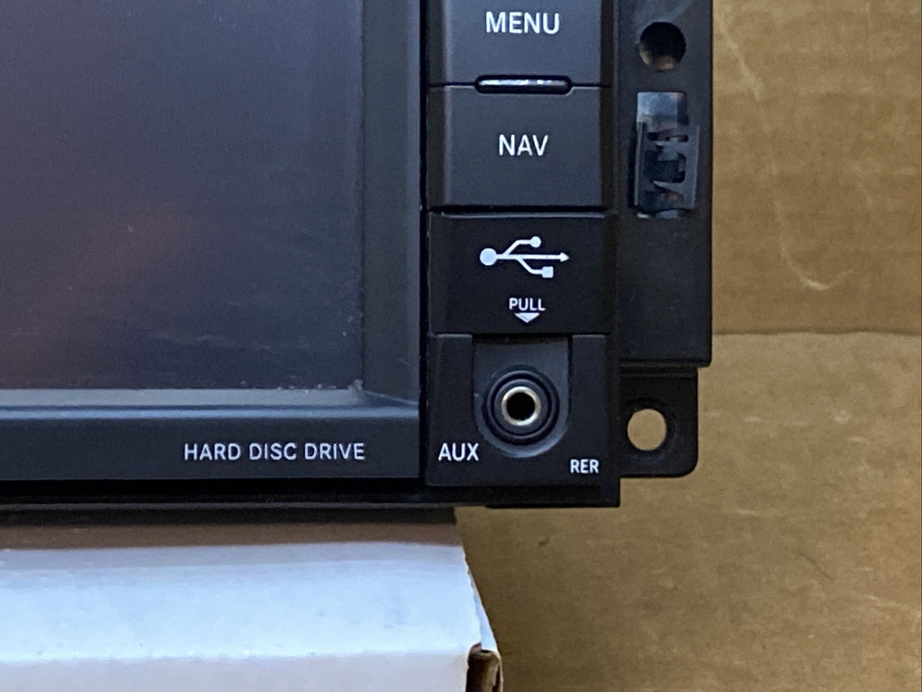 08 13 Dodge CHRYSLER JEEP Navigation CD DVD Player Radio RER OEM P05064818AB8
