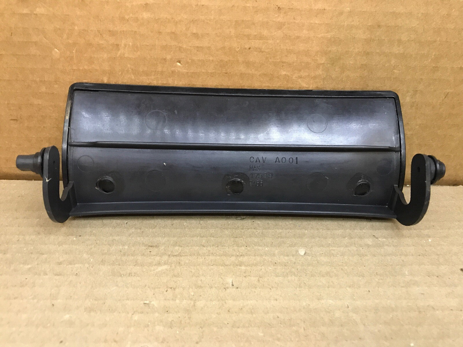 2003 2006 Cadillac Escalade Center Console Cup Holder Small Door Lid Cover OEM3