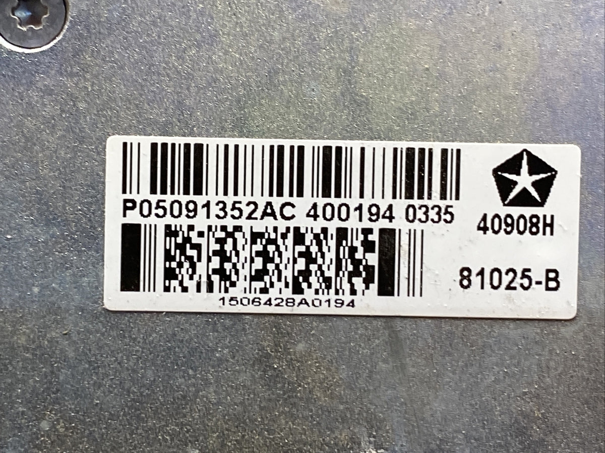 2014 2017 Jeep Grand Cherokee Roof Mounted Radio Antenna OEM P05091352AC8