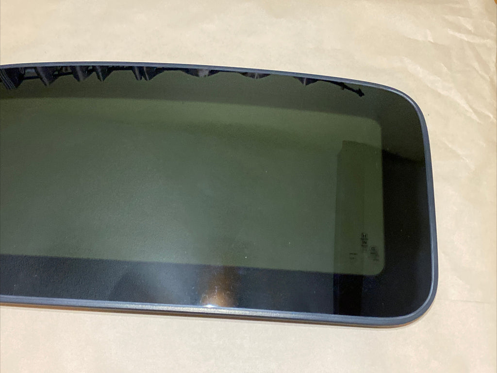 2003 2007 Honda Accord 4 Door Sedan Sun Roof Sunroof Window Glass OEM2