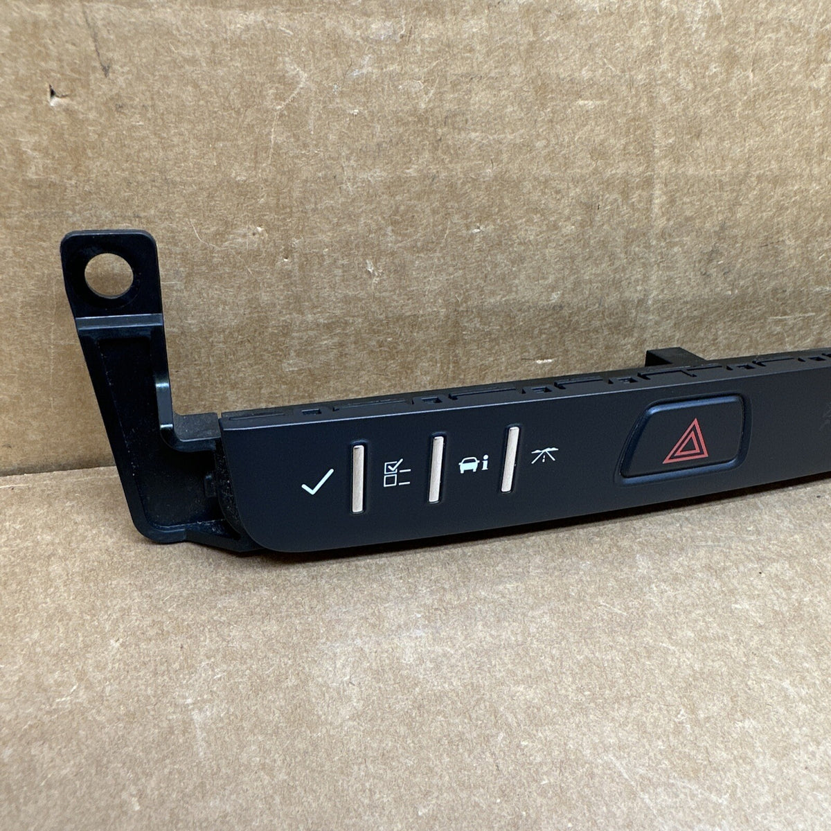 2013 2017 Acadia Enclave Traverse Center Hazard Warning Info Switch 231213311