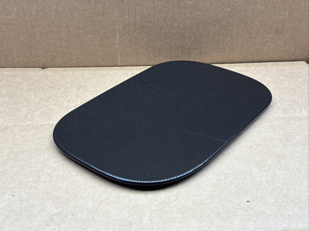 2018 2024 Chevy Equinox Fuel Gas Tank Filler Door Lid Cover Black GB8 Scratched3