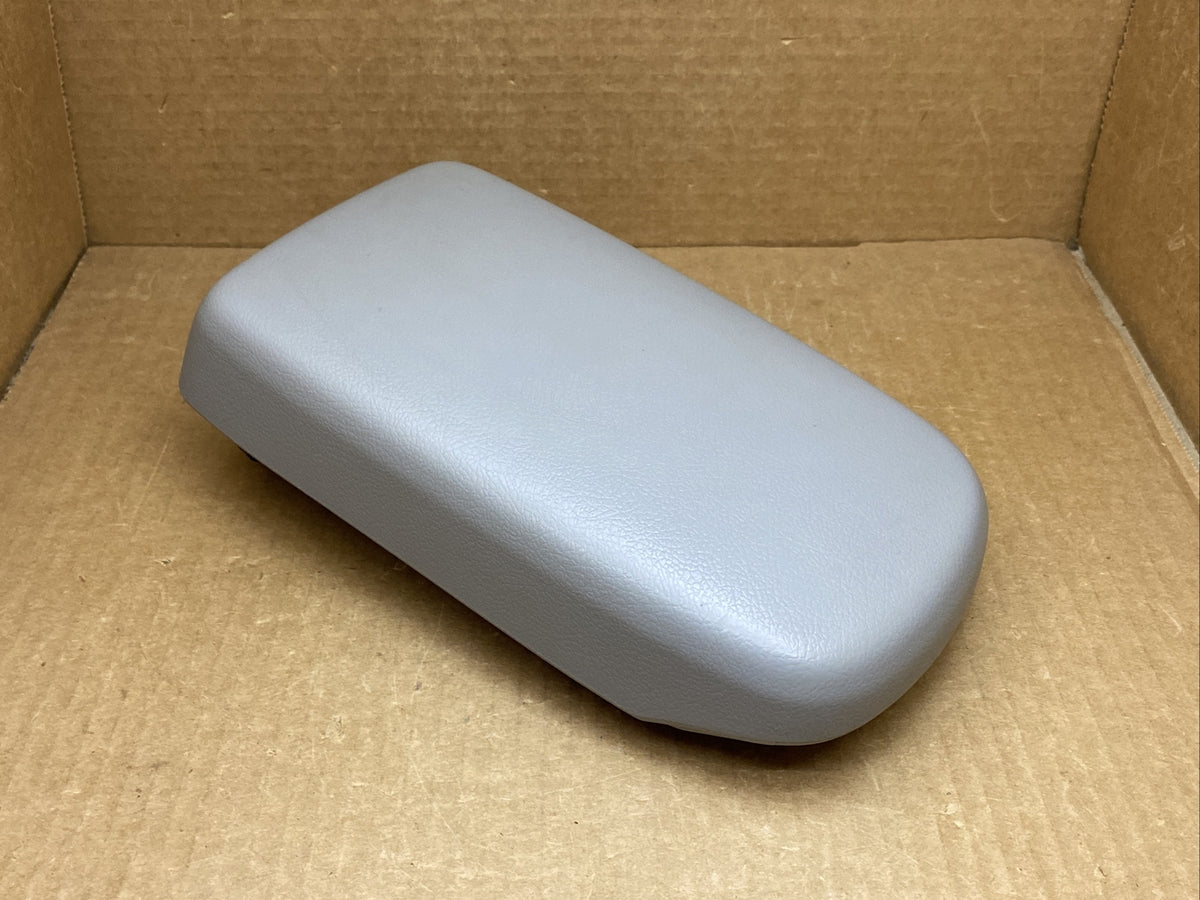 09 13 Toyota Corolla Console Lid Armrest Arm Rest Hinge Latch OEM Ash Gray Tan0