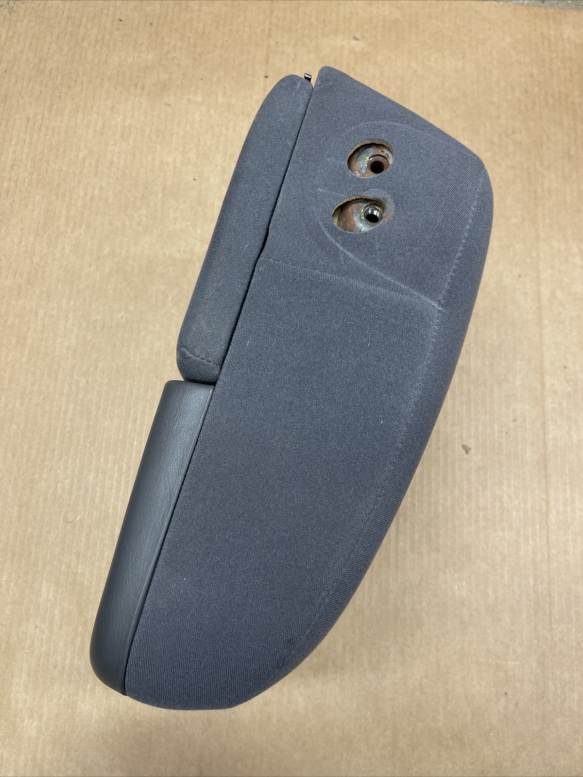 1997 2003 FORD F 150 F150 CENTER CONSOLE ARM REST STORAGE COMPARTMENT GRAY OEM1