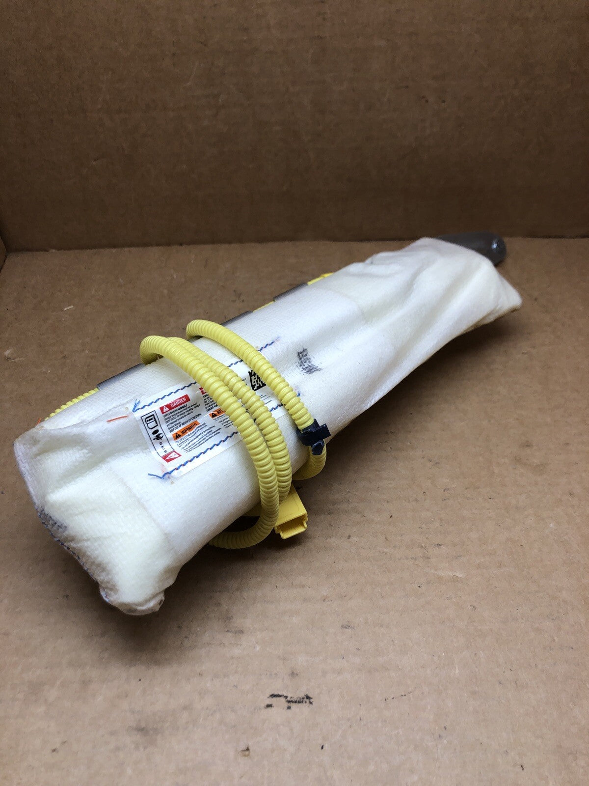 2014 2019 ACURA MDX FRONT RIGHT SIDE PASSENGER SEAT AIRBAG AIR BAG1