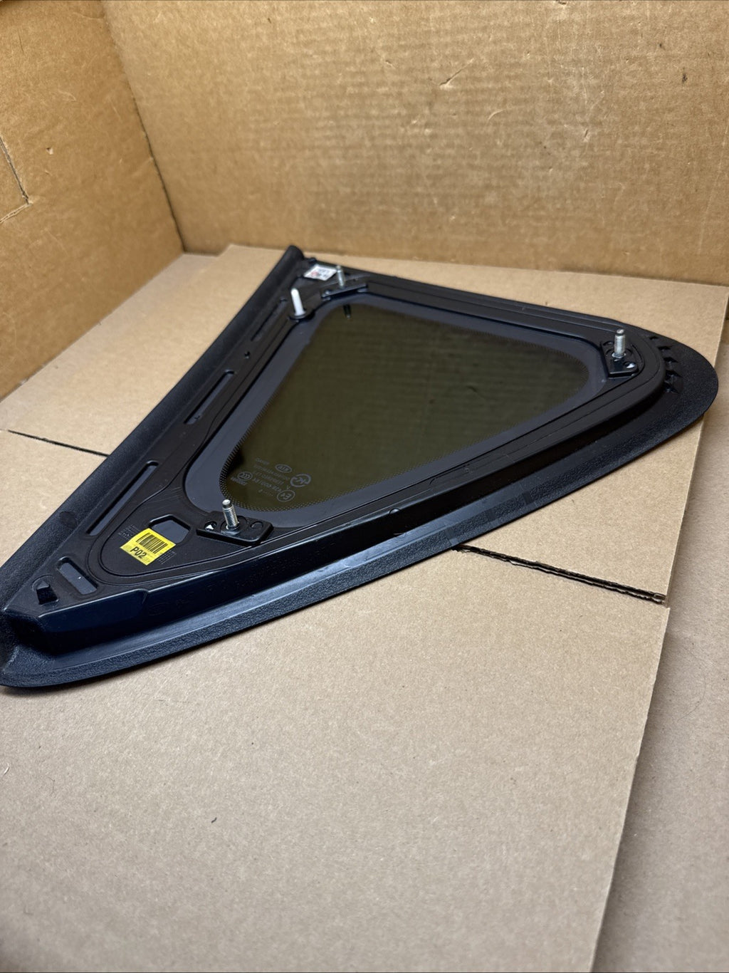 2014 2019 Kia Soul Rear Right Passenger Quarter Glass 87820 B2000 OEM6