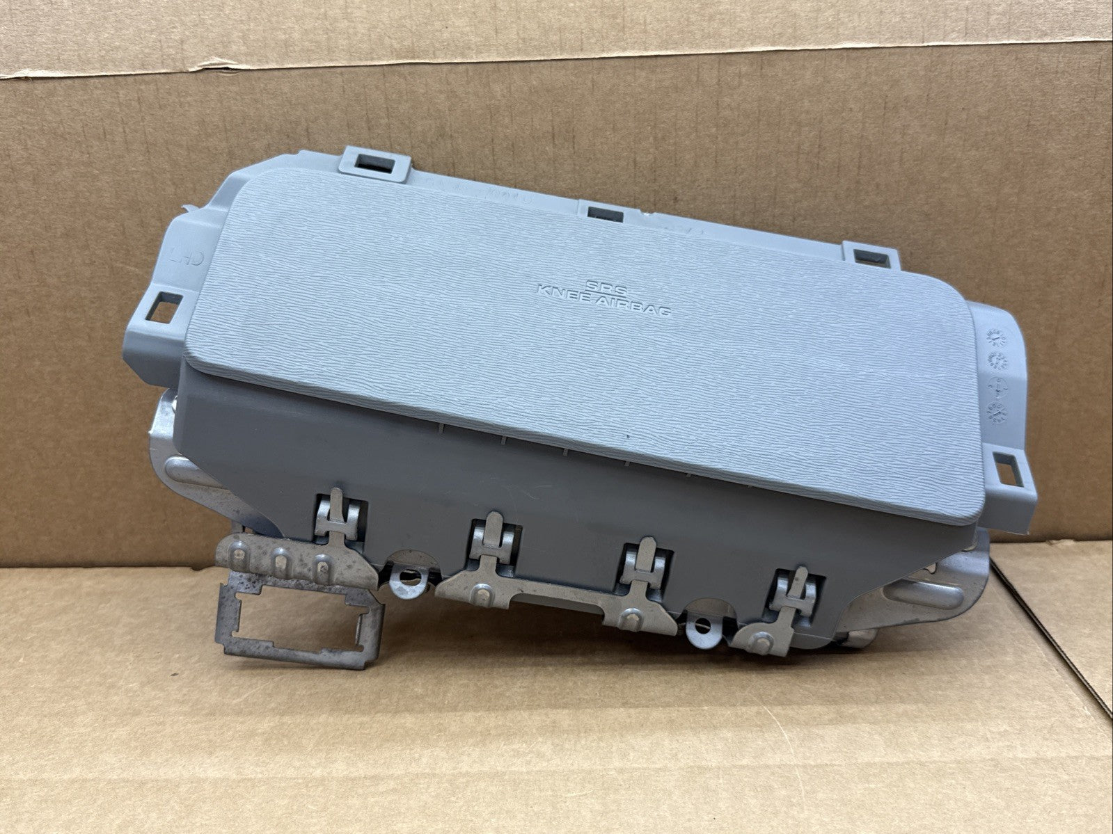 Toyota Sienna Front Left Side Driver Knee Lower Air Bag Airbag Gray1