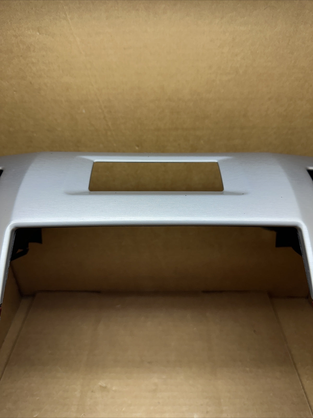 2007 2014 Escalade Radio Bezel Trim Surround Dash Vents Cover Panel OEM 159331493