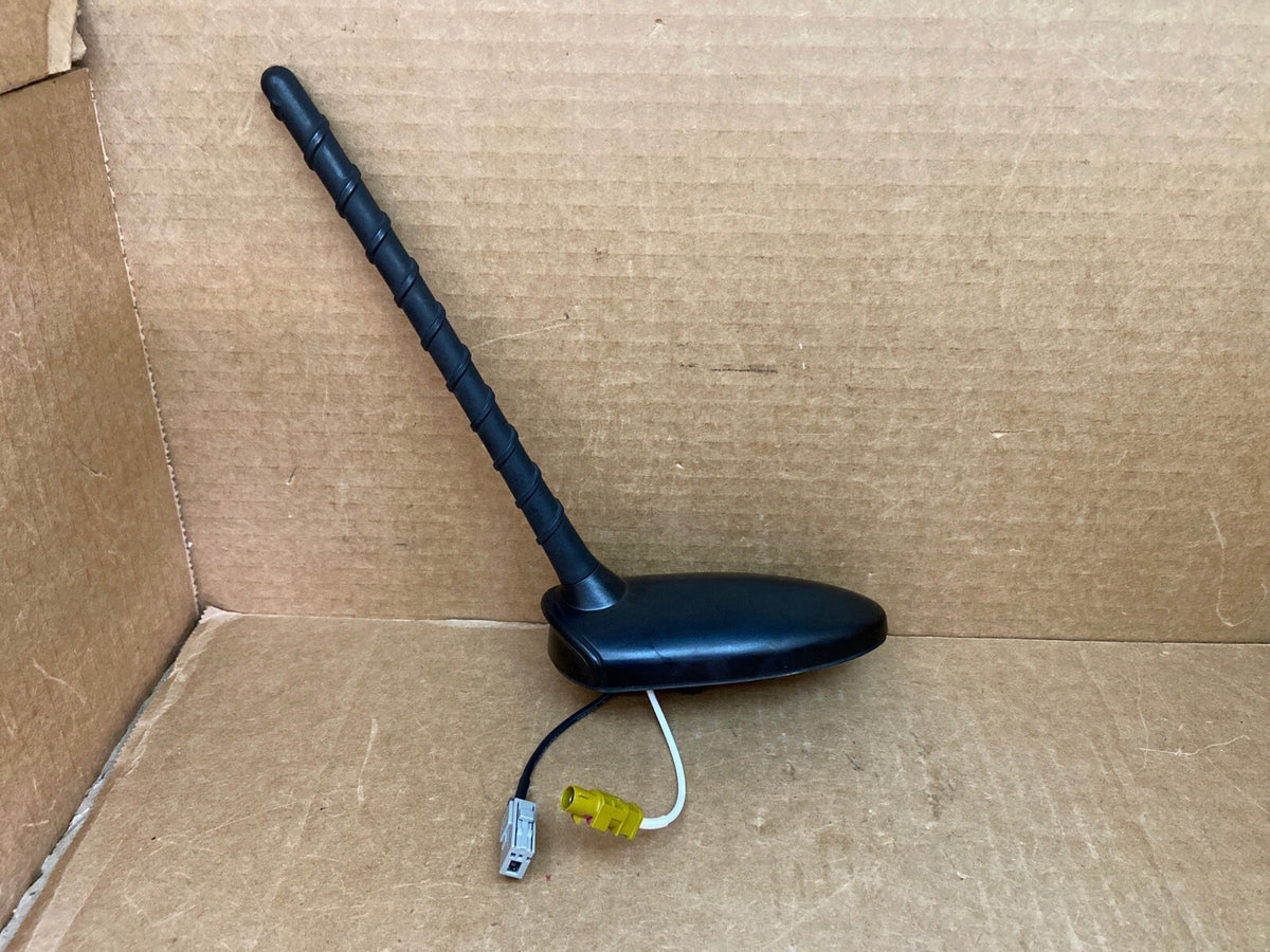 2010 2013 Kia Soul Radio Roof Rear Antenna Assembly Black OEM 96250 2K0000