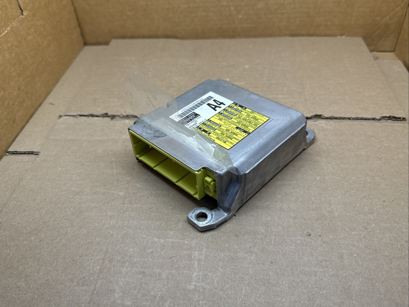 2015 2016 Toyota Sienna Air Bag Airbag Control Module Computer 89170 081404