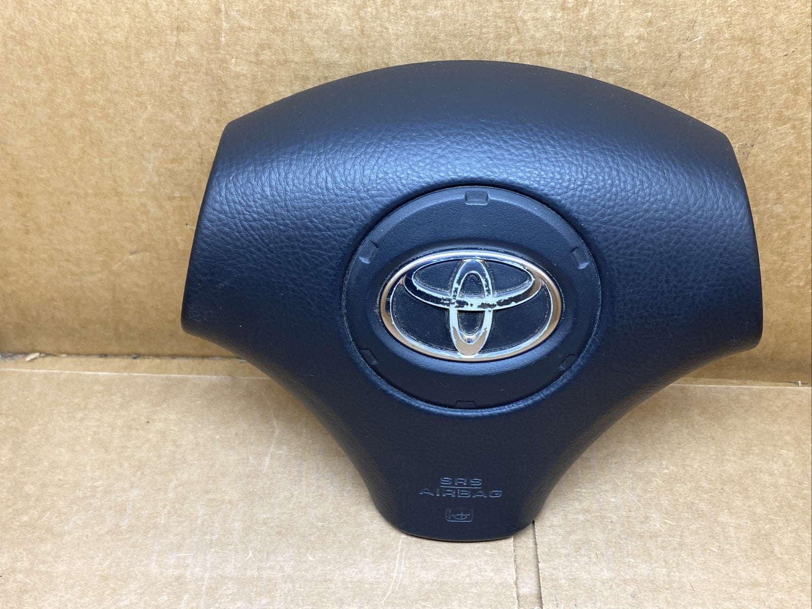 02 04 Toyota Camry SE Front Left Driver Side Steering Wheel Air Bag Airbag Black2