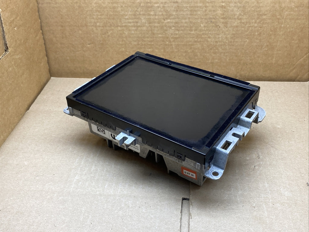 2018 RAM Truck 1500 Dash Radio 8.4" Screen Touchscreen Display 68331635AJ6