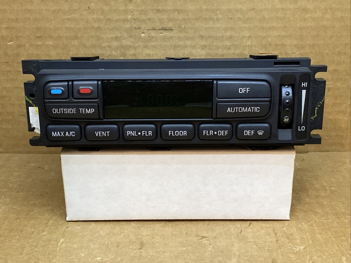 1999 2002 Ford Expedition Navigator AC HEAT CLIMATE CONTROL UNIT XL7H 19C933 AC0