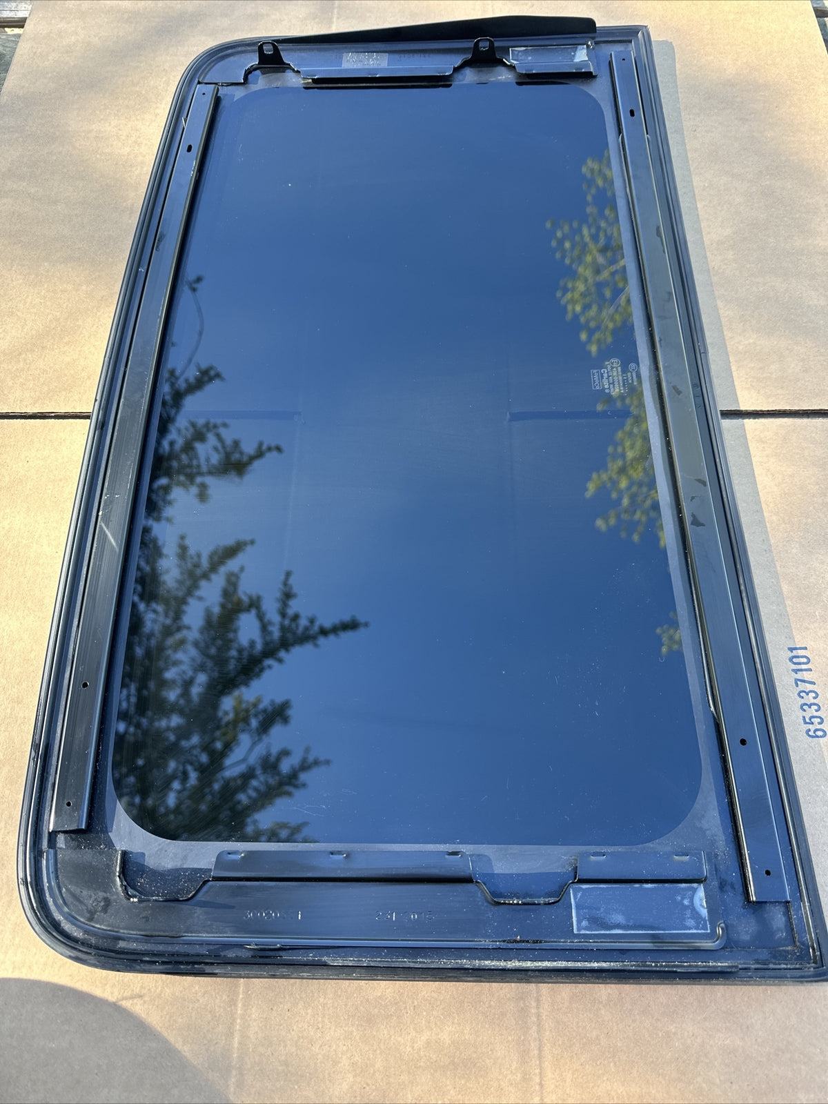 2013 2019 Ford Escape Front Sun Roof Sunroof Sliding Window Glass OEM0