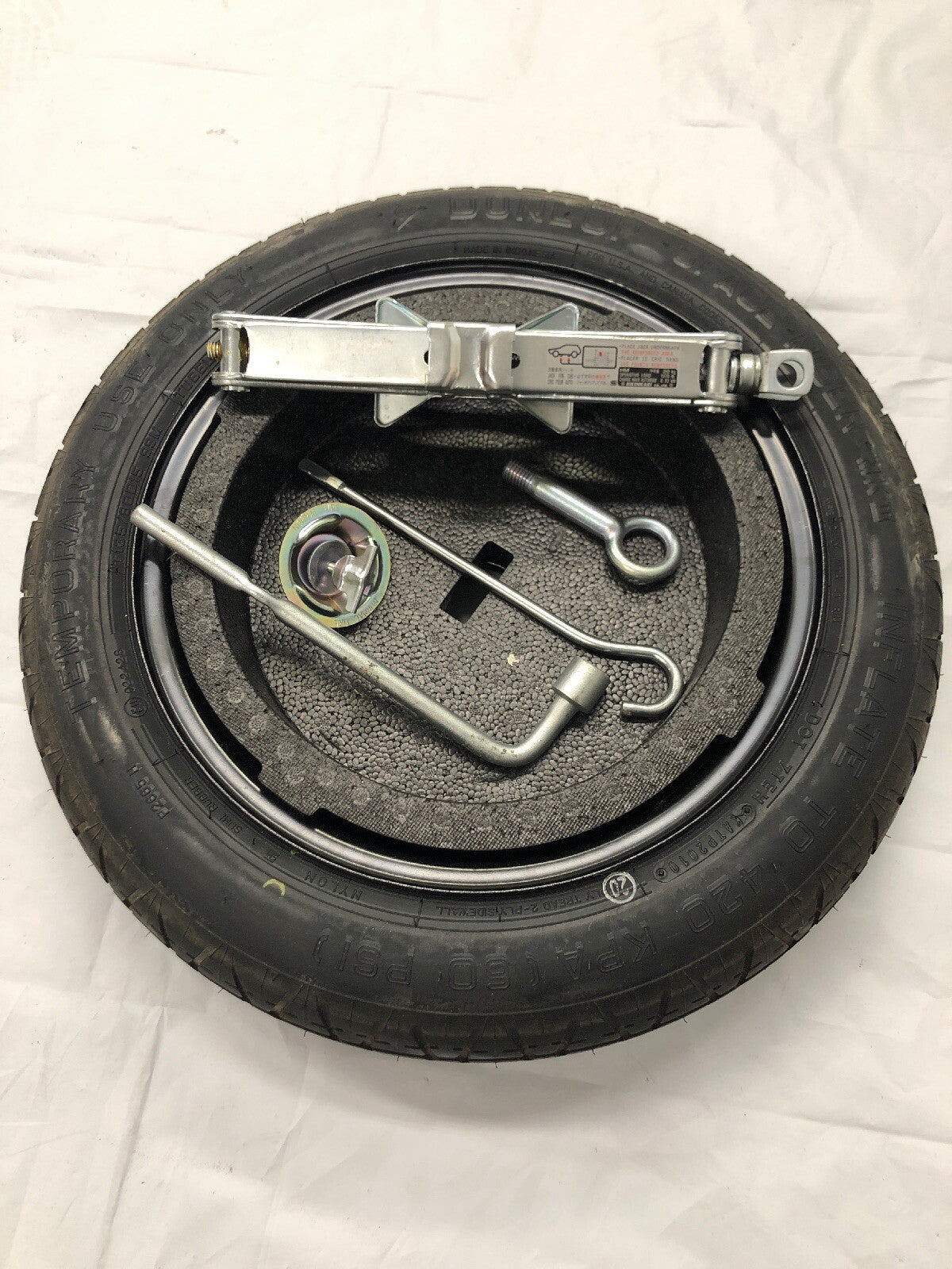 11 15 CR Z Wheel 15" Emergency Compact Spare Donut Tire Jack Kit Tools Kit Set0