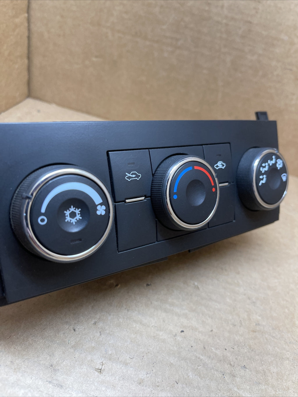 2007 2010 CHEVY SILVERADO 1500 A/C HEATER CLIMATE TEMPERATURE CONTROL 208878101