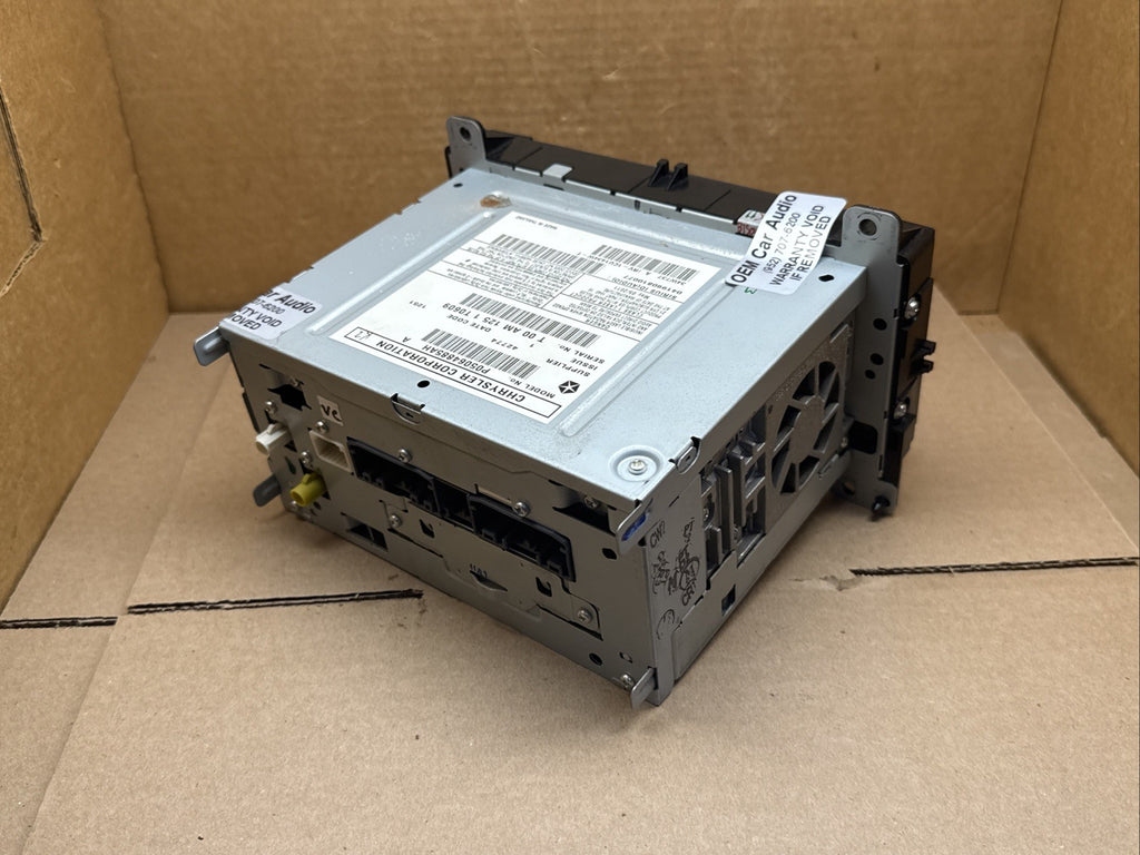 2011 2013 Jeep Grand Cherokee Radio RBZ P05064885AH 05064885AH8