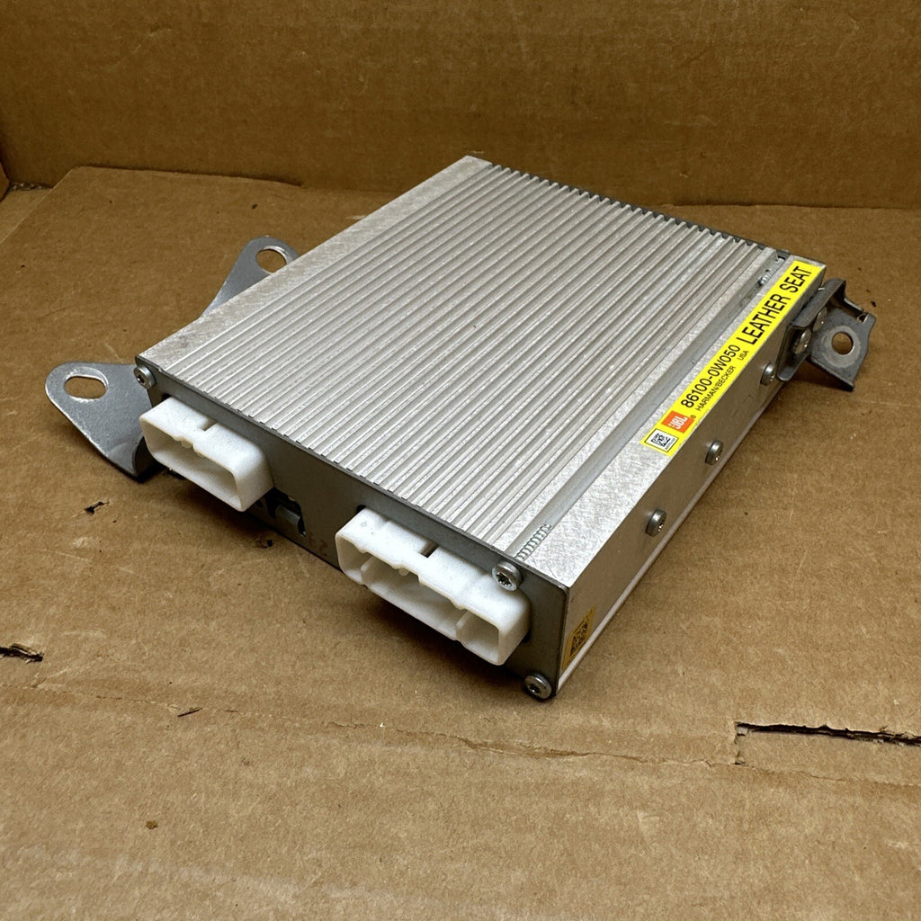 2003 2007 Highlander JBL Harman Audio Stereo Radio Amplifier Amp 86100 0W0507