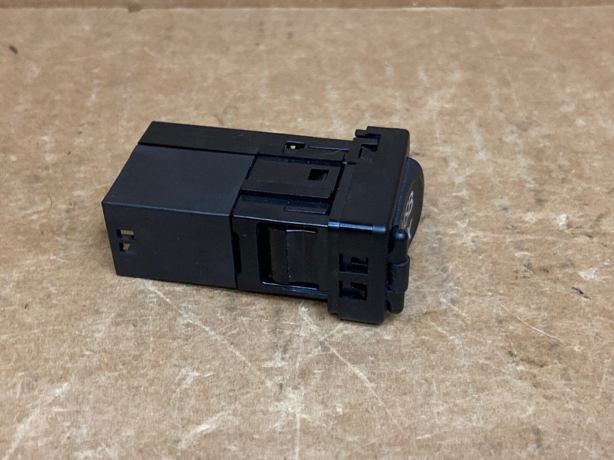 2012  2015 Toyota Camry AUX USB Outlet Adapter 86190 06030 OEM3