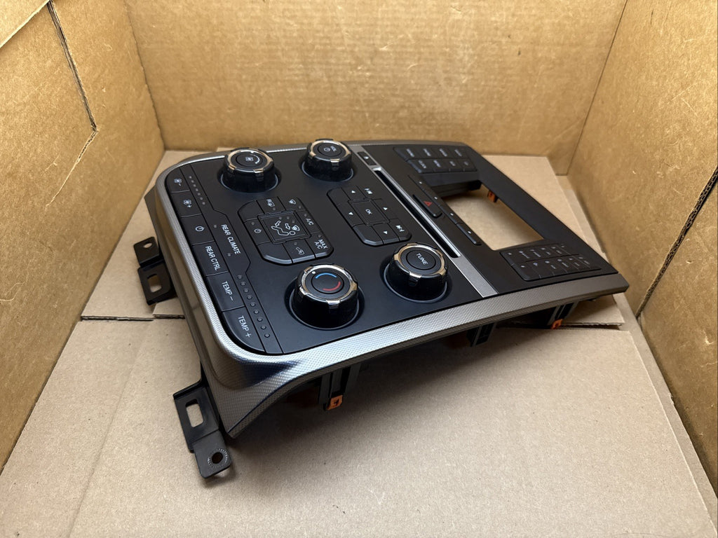 15 17 Ford Expedition Radio Climate Temperature Control Panel FL1T 18A802 AJSMQI5
