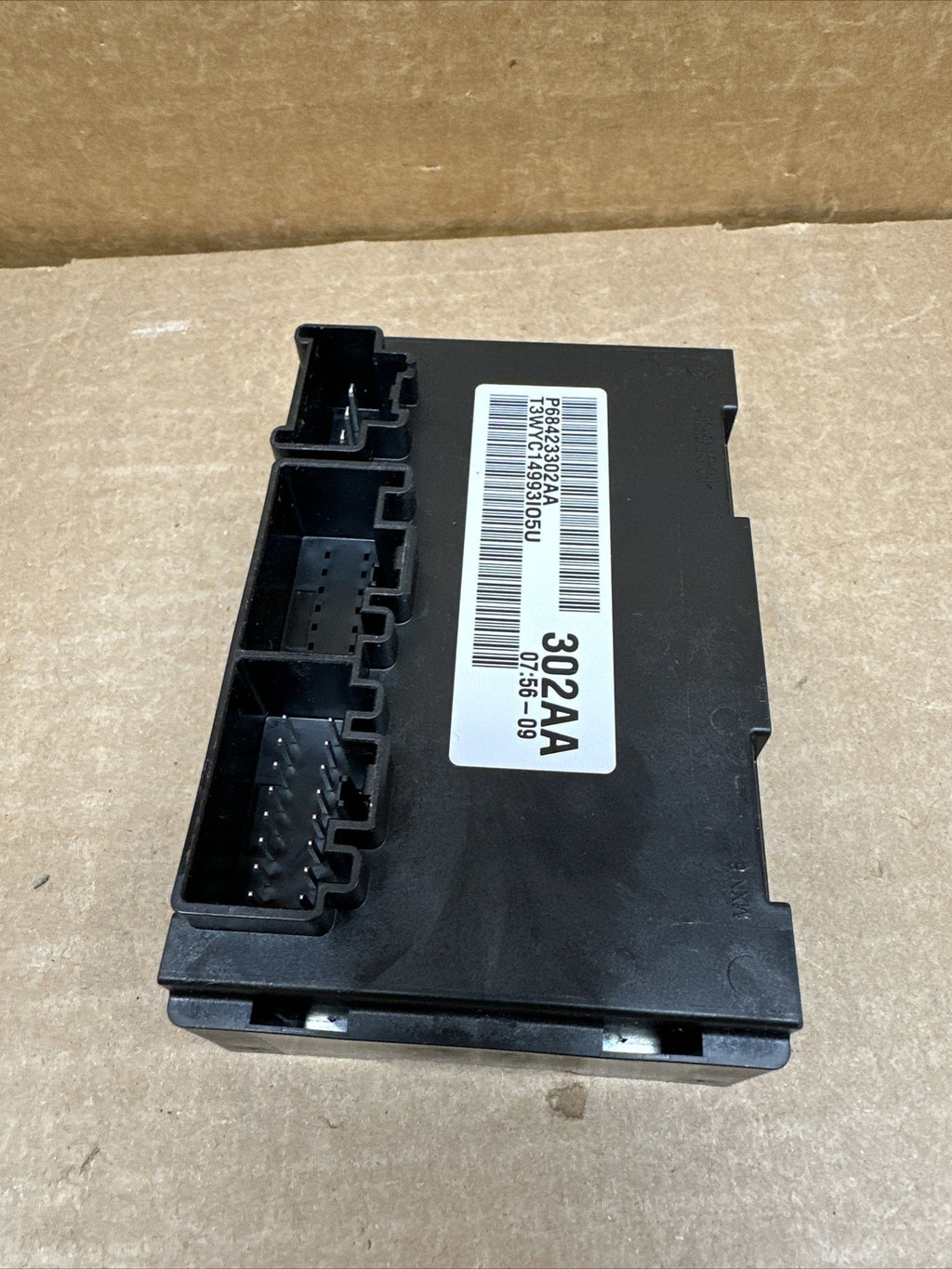2019 2020 Grand Cherokee Transfer Case Control Module 68423302AA6