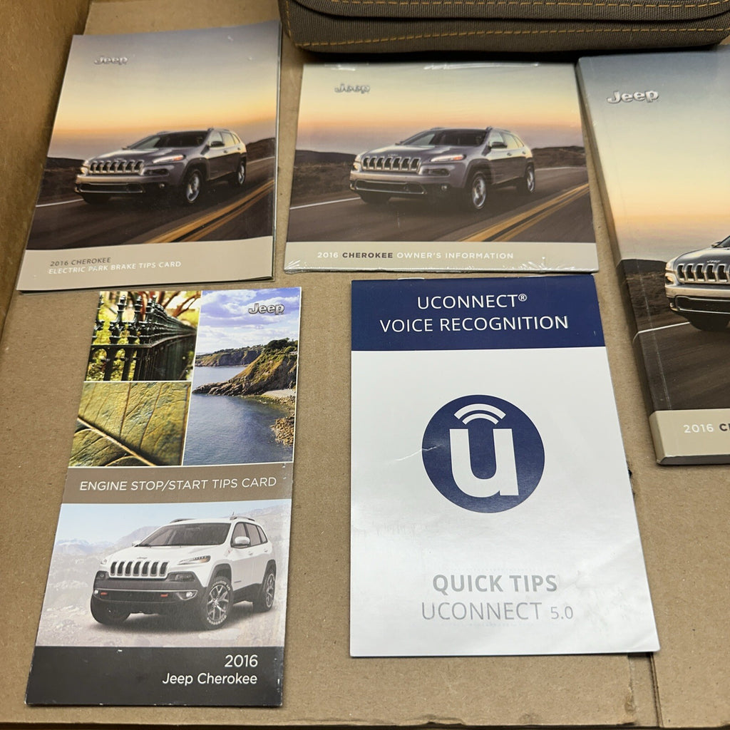 2016 Jeep Cherokee Owner's Owners Owner Manual Book Guide Set Case OEM1