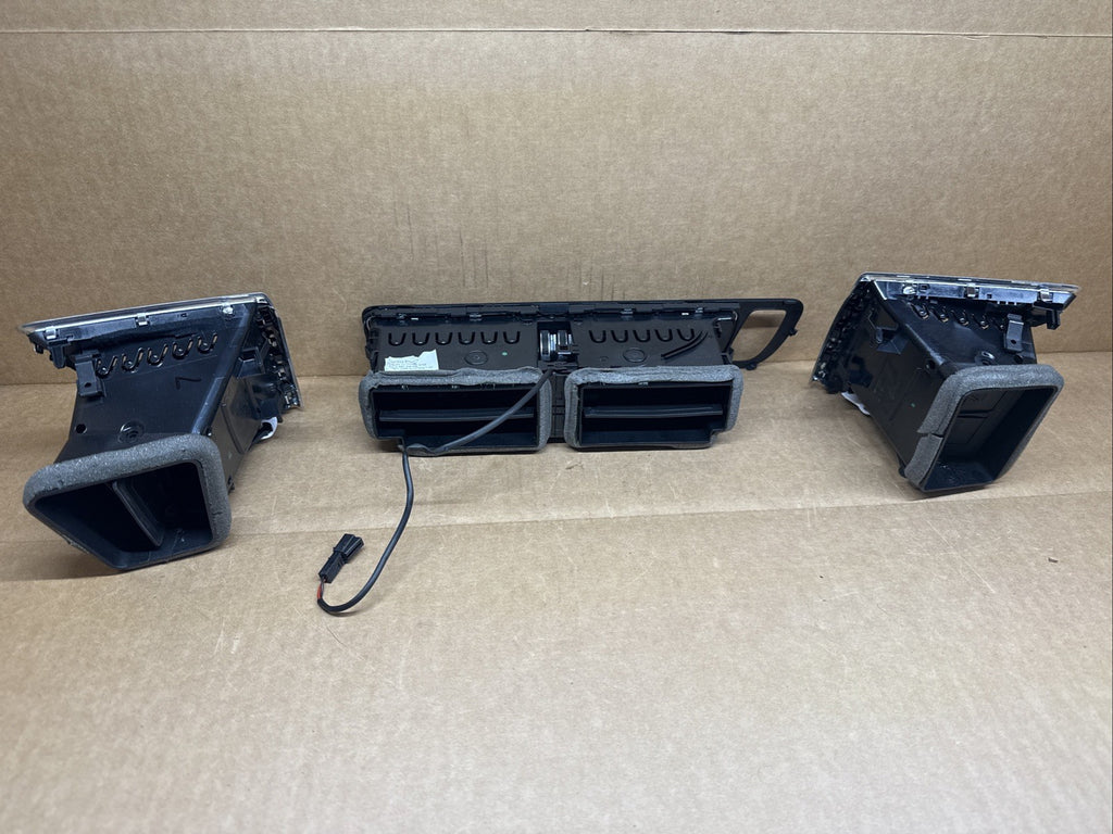 2009 2017 AUDI Q5  DASH VENTS FRONT LEFT CENTER RIGHT AC AIR VENT SET OEM4