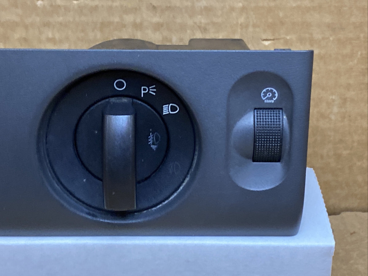  04 08 F150 HEAD LIGHT HEADLIGHT LAMP SWITCH BUTTON CONTROLS 4L3T 13D062 BA32N53