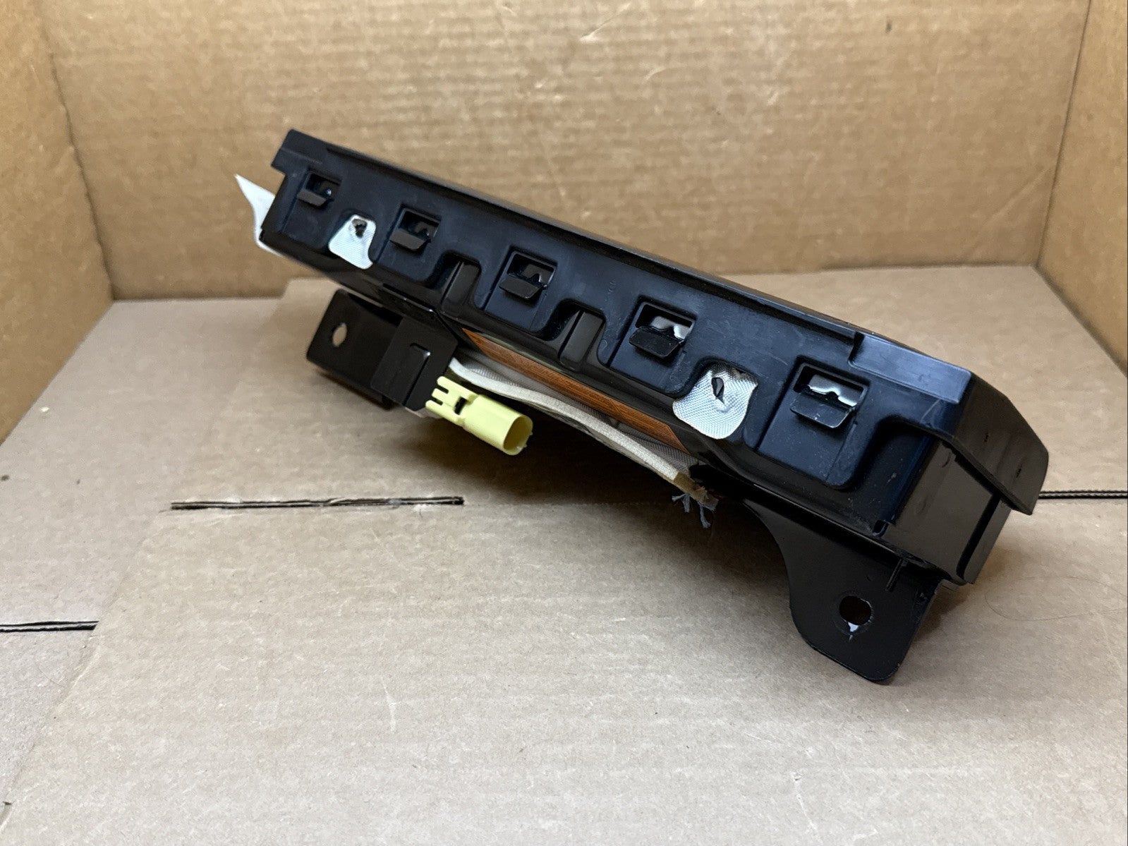 2018 2019 Hyundai Sonata Front Left Side Driver Knee Lower Air Bag Airbag6