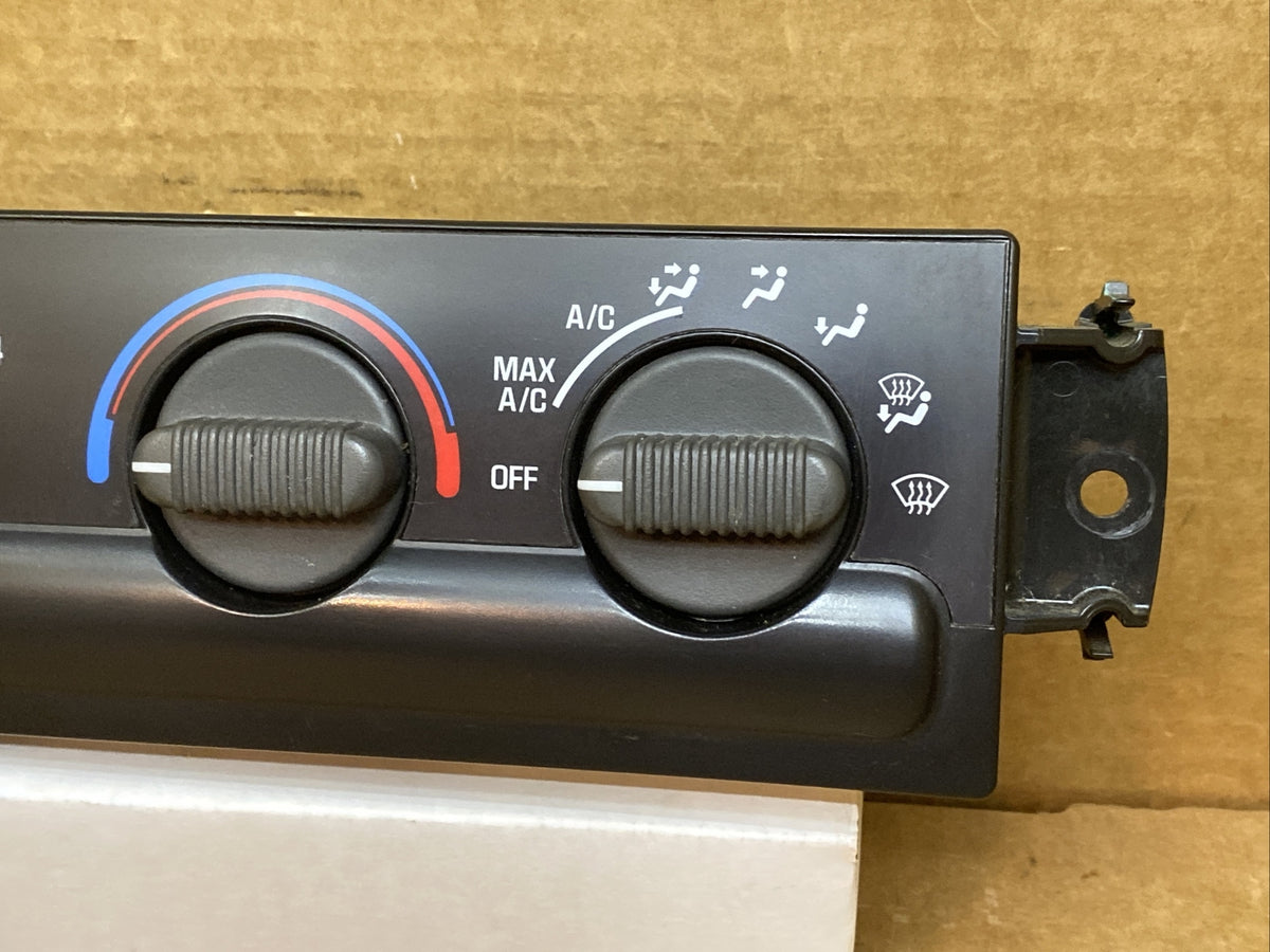 99 04 Blazer Jimmy Bravada S10 Climate Temp Temperature Controls 162505453
