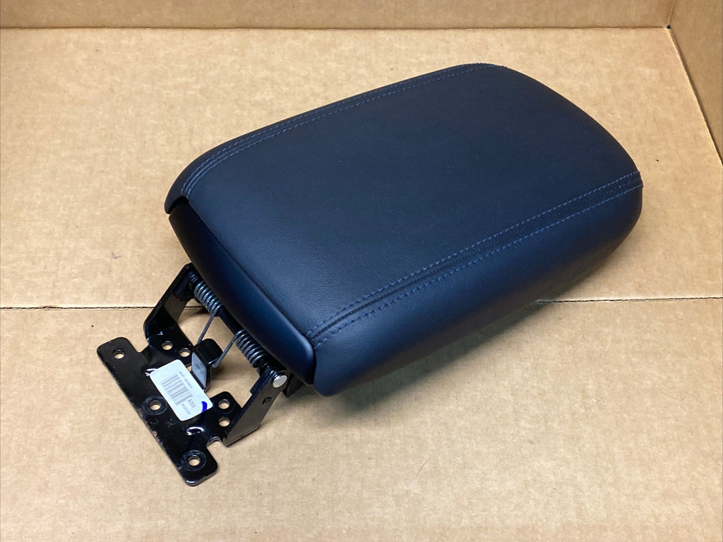 2021 2023 Kia Seltos Center Console Lid Cover Top Arm Rest Armrest 84660 Q5100EF3