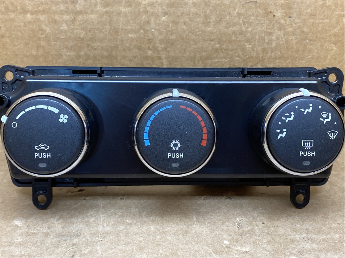 2007 2009 Liberty Nitro Climate Temp Temperature Control Dials P55111980AB4