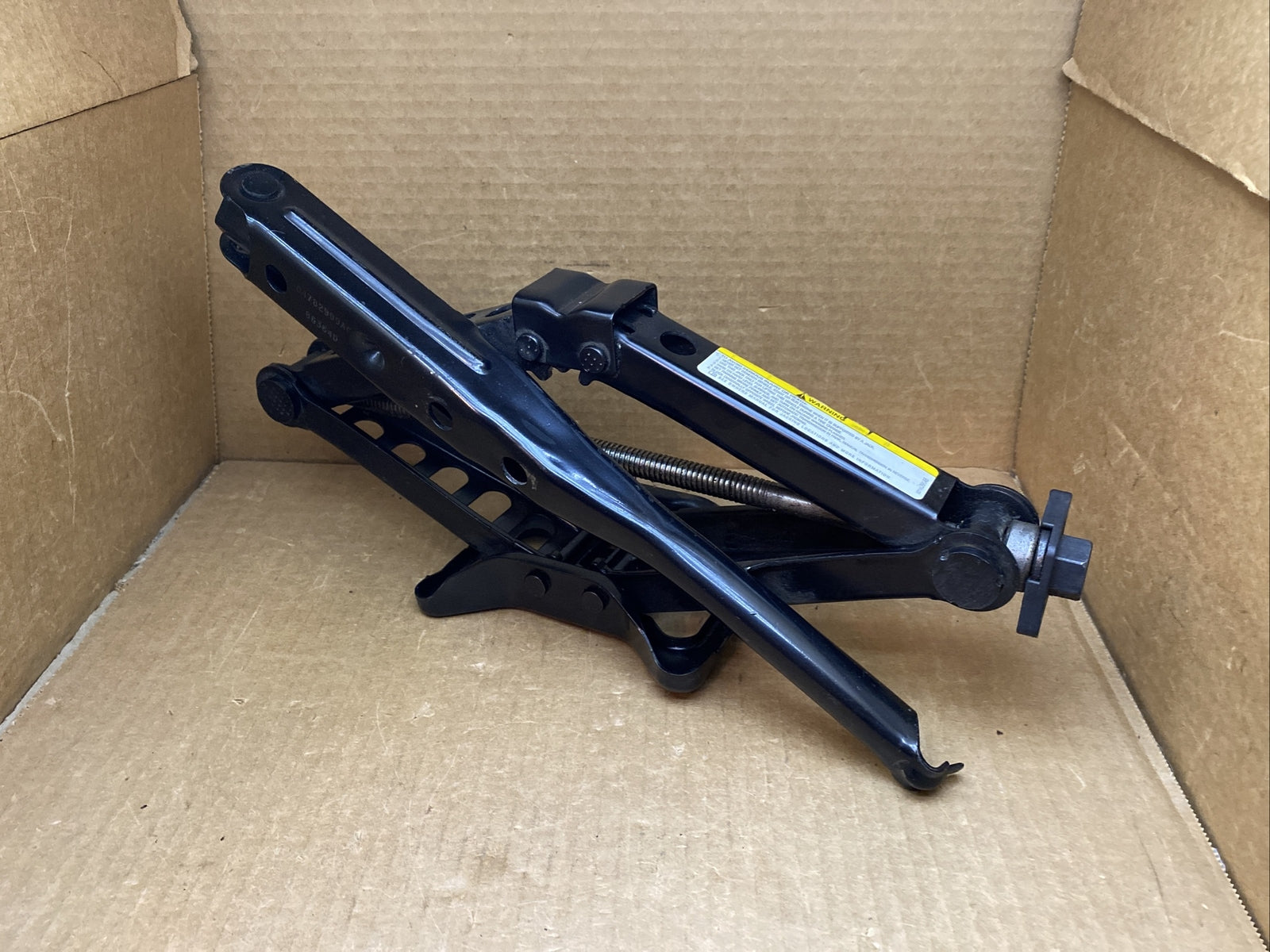 05 10 300 05 08 Magnum 08 10 Charger Challenger 07 12 Caliber Jack Tool Set5