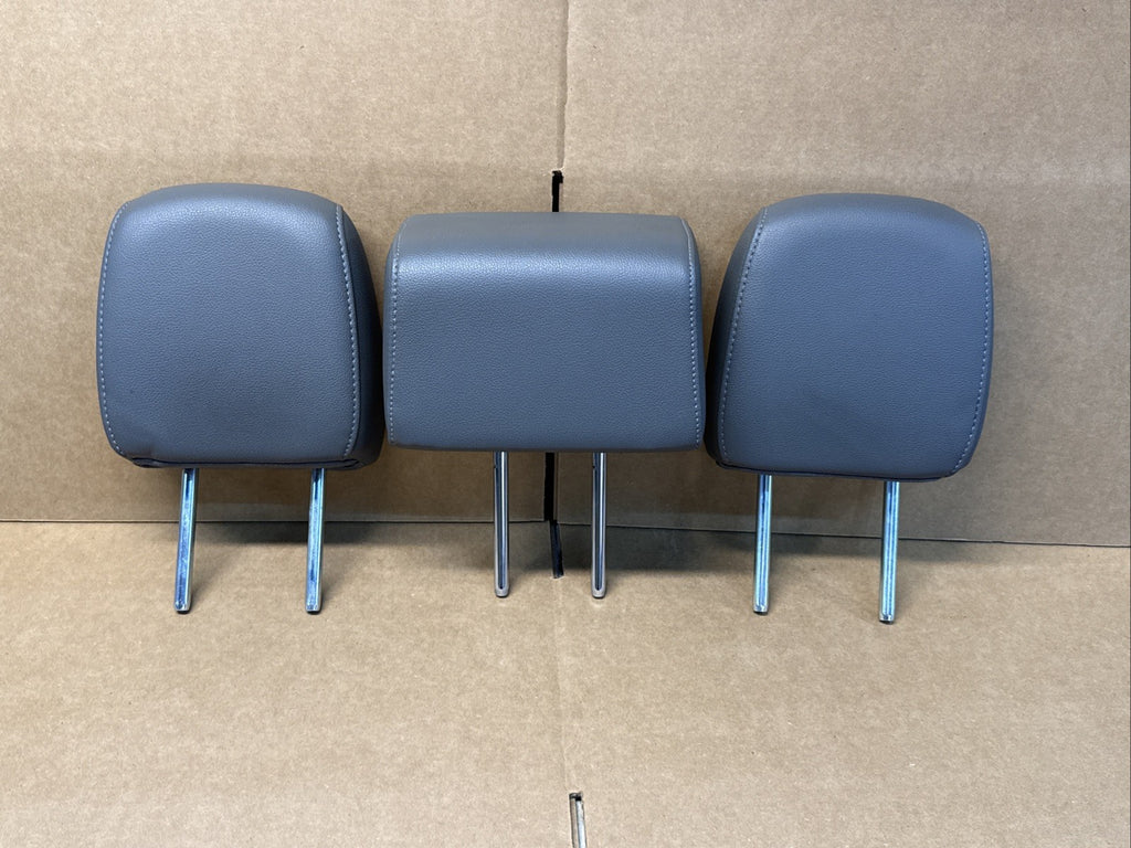 2013 2019 Ford Flex Rear 2nd Row Gray Leather Headrest Set Head Rest OEM0