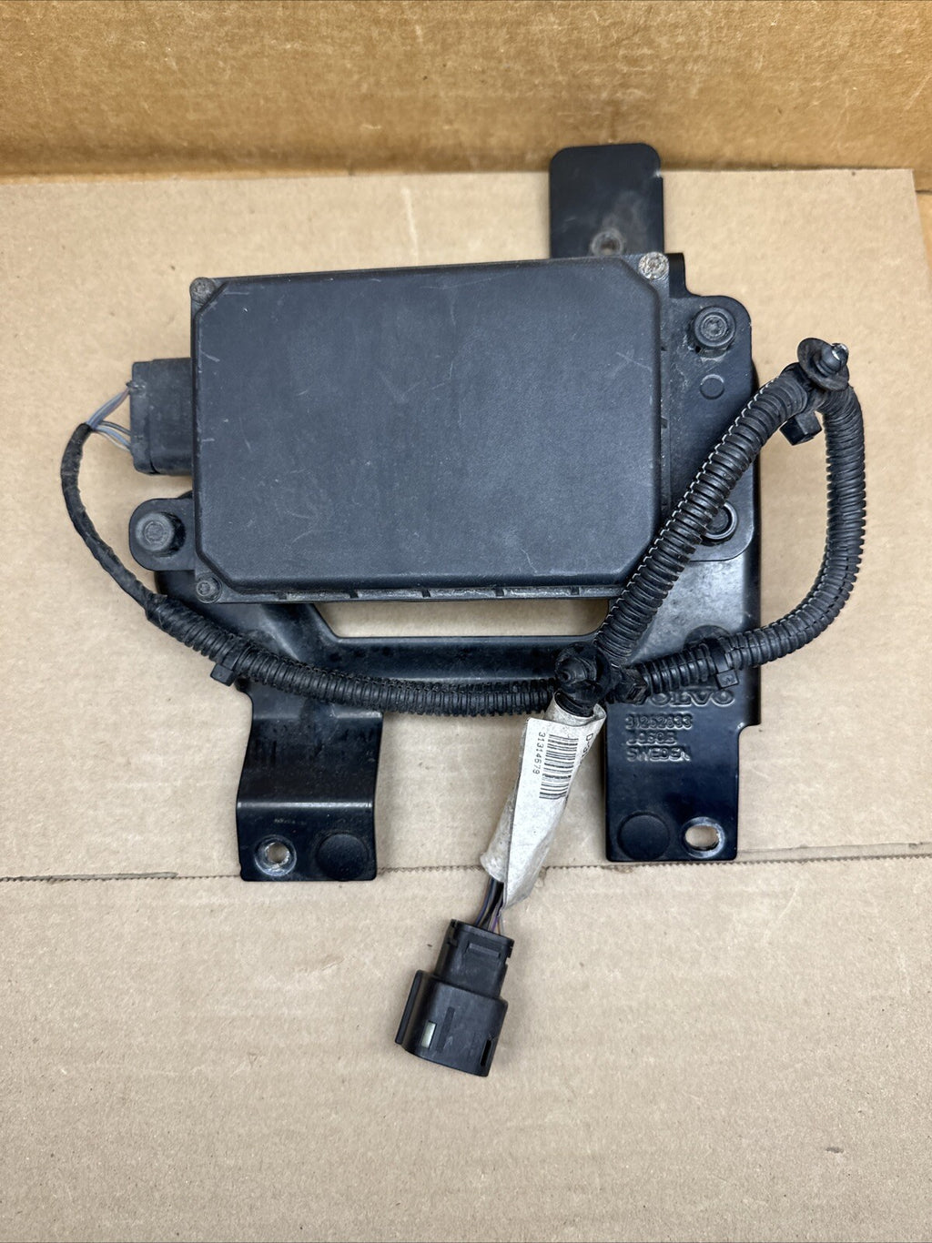 2010 2013 S60 S80 XC60 VOLVO CRUISE CONTROL DISTANCE RADAR SENSOR AG9N 9G768 BF5