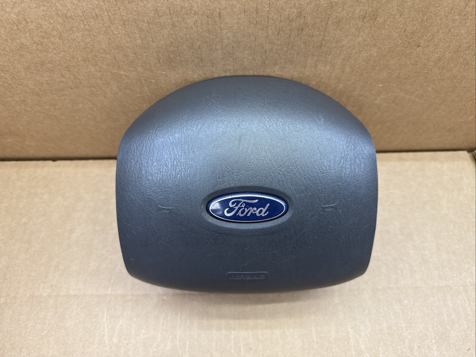 04 08 Ford E150 E250 E350 Front Left Driver Side Steering Wheel Air Bag Airbag 4