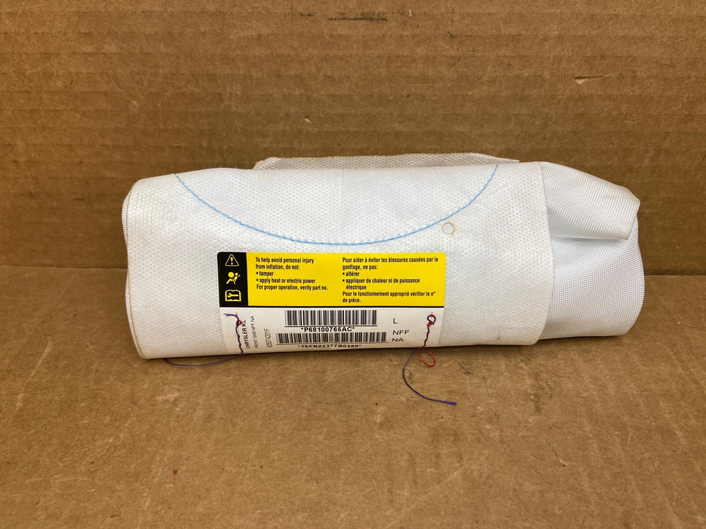 14 23 JEEP CHEROKEE FRONT LEFT SIDE DRIVER SEAT AIRBAG AIR BAG P68100765AC0