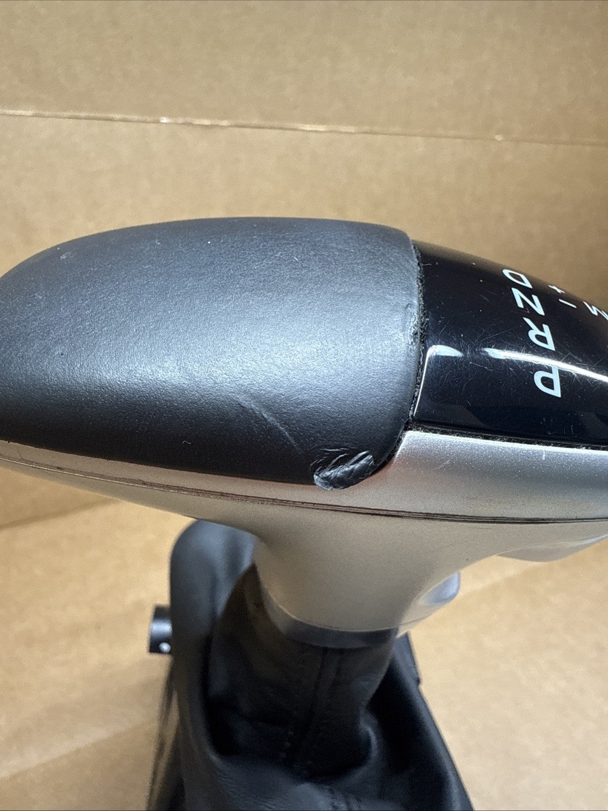 2015 2023 CHARGER CHALLENGER FLOOR CONSOLE AUTOMATIC GEAR SHIFTER 68205233AJ OEM3