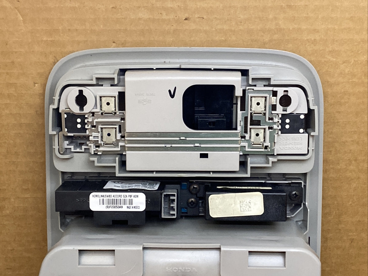 2009 2015 Honda Pilot Light Gray Over Head Overhead Console Homelink Sunroof6