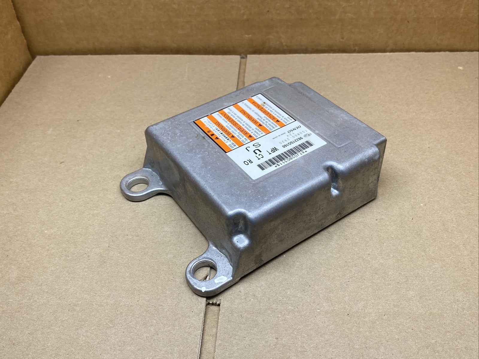 2016 Subaru Forester SRS Air Bag Airbag Control Module 98221SG1604