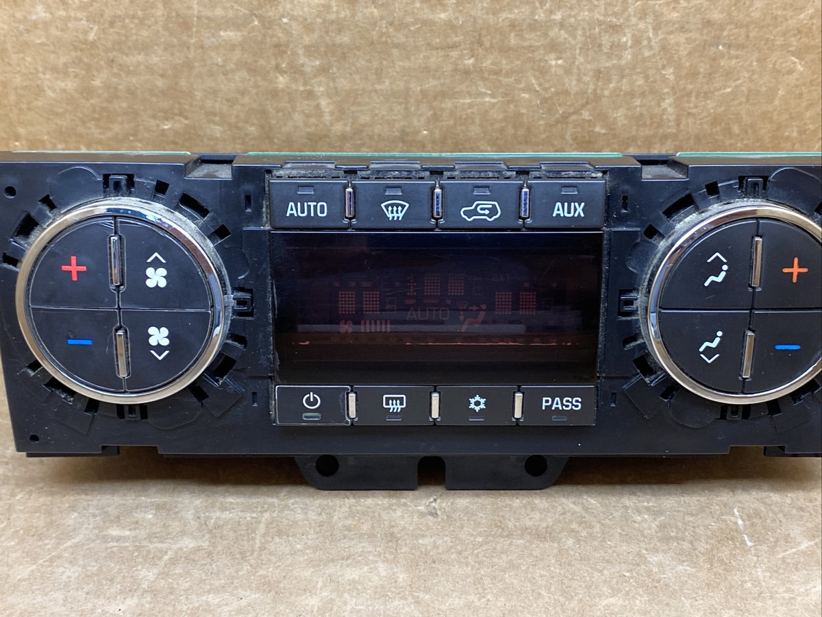 2007 2012 GMC Acadia Front Digital Climate Temp Temperature Control 258947092