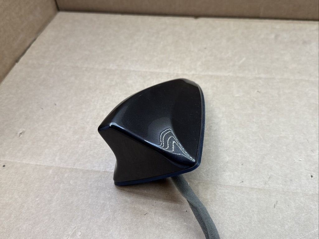 2016-2018 Kia Sorento Roof Radio Shark Fin Antenna Black OEM 96210-C61005