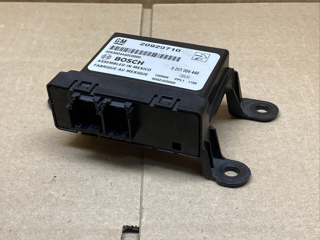 2010 2014 Escalade Silverado Yukon Tahoe Rear Park Assist Module OEM 209297103