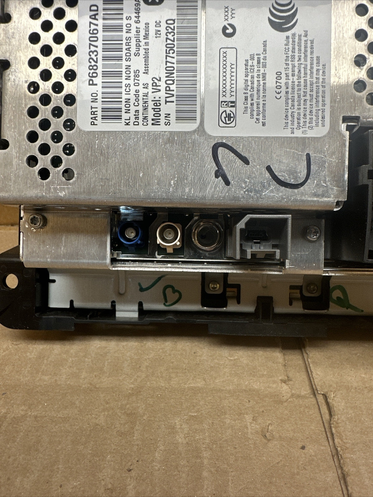 2015 Jeep Cherokee Radio Receiver Player Information Screen VP2 OEM P68237067AD5