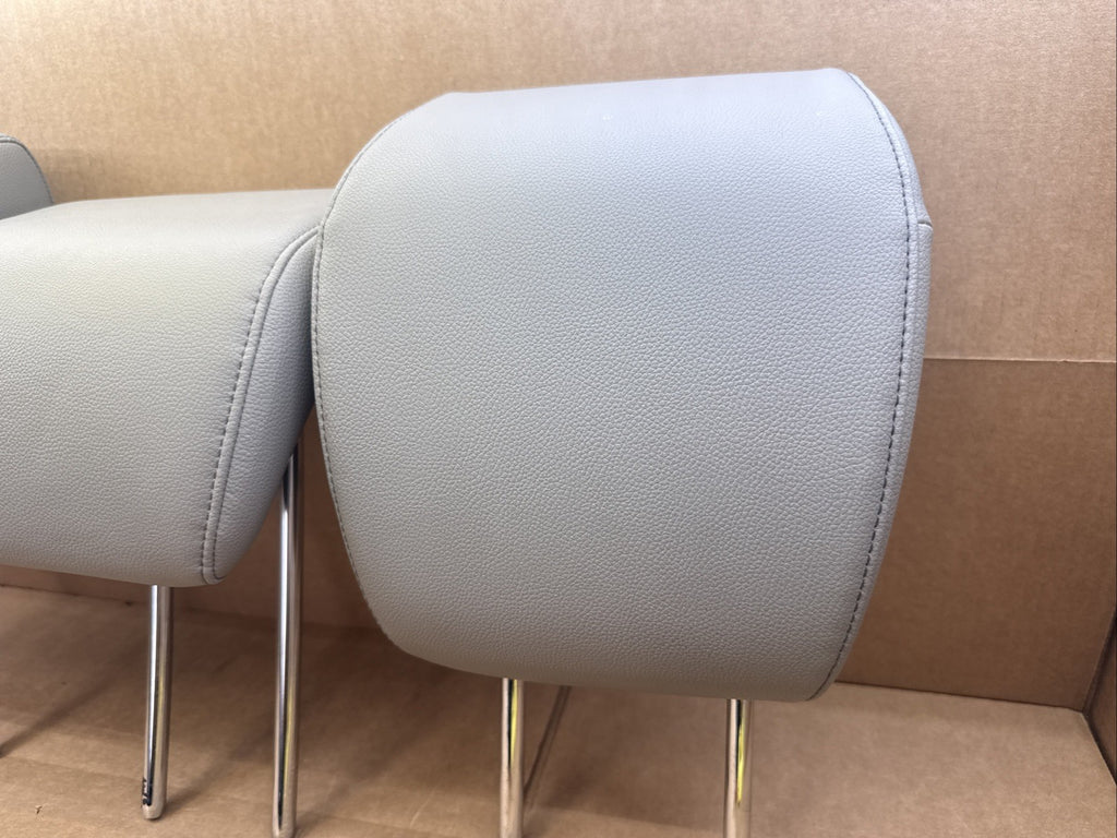 2016-2022 HONDA HR-V REAR 2ND ROW HEADREST SET LEFT RIGHT GRAY LEATHER OEM3